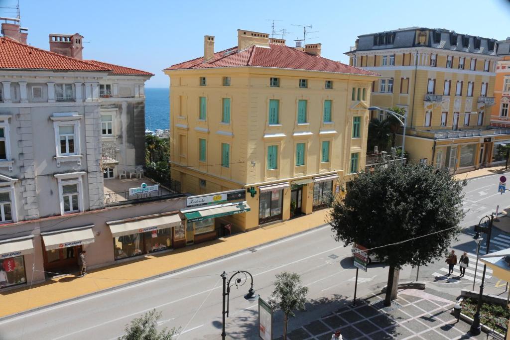 Green Market Apartment Οπατία Εξωτερικό φωτογραφία